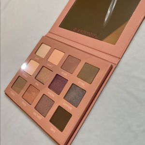Arbonne Eyeshadow Palette All In The Eyes Vol. 2